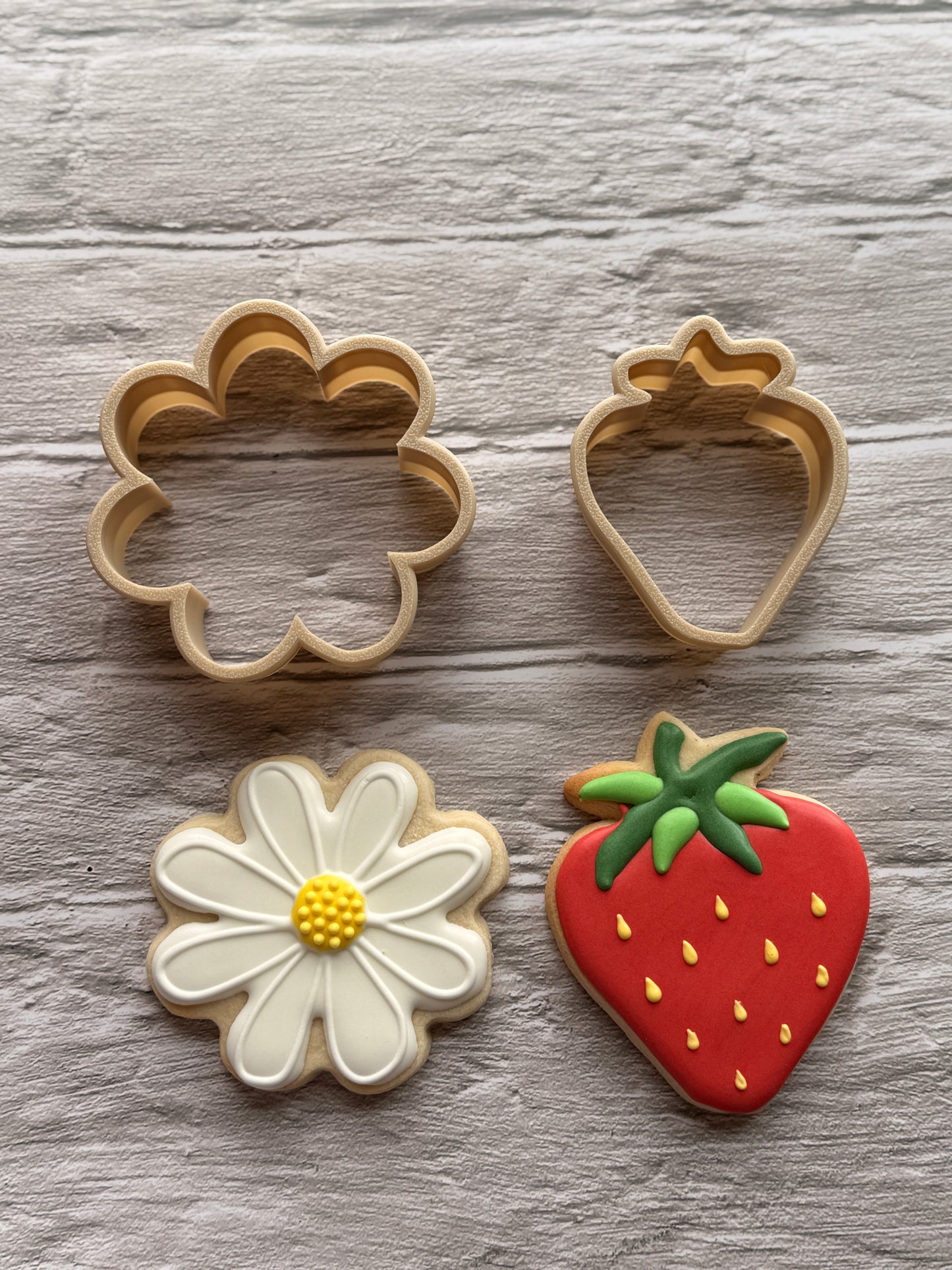 Coastal Strawberry Patch Cookie Cutter Set